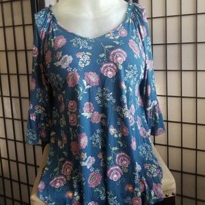 Boho bell sleeve shirt nwot